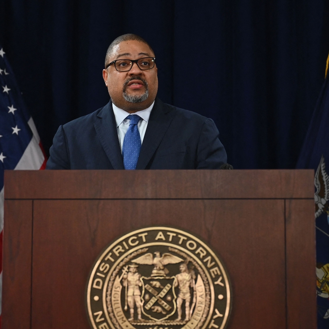 District Attorney Bragg holds press conference after Trump arraignment
