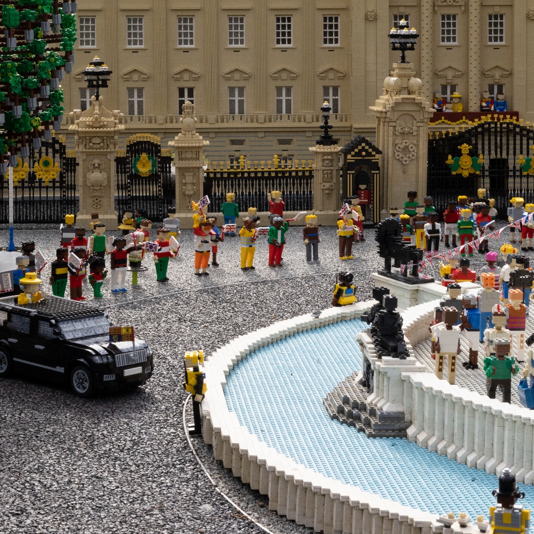 Legoland puts on epic display for queen’s platinum jubilee