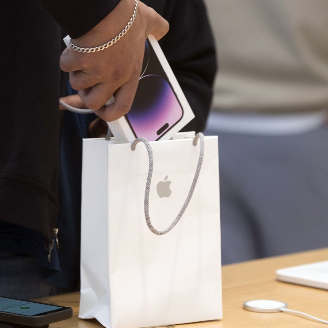 Watch iPhone 14 Pro and Pro Max unboxing