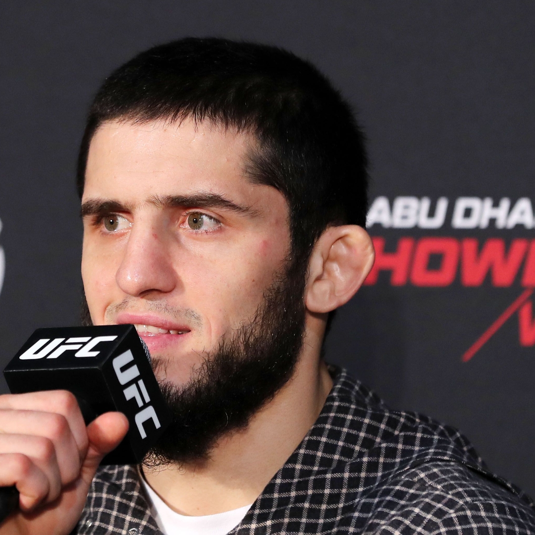 Islam Makhachev V Charles Oliveira At UFC 280 In Abu Dhabi